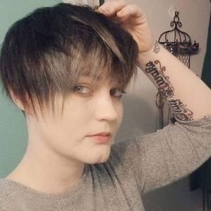 Meet your Posher, Christi